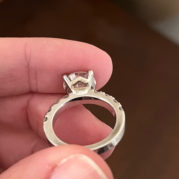 Moissanite Round Diamond Ring - Picture 3 of 4